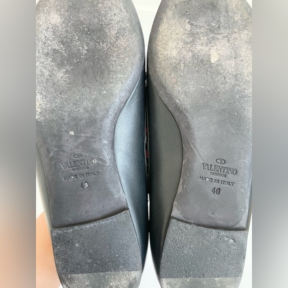 Valentino Garavani Black Noir Leather Rockstud pointed toe Ballerina flats EU 40 - Picture 5 of 9